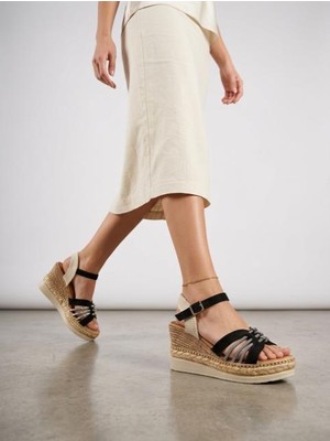 Guja 26Y231 Kadın Taşlı Hasır Dolgu Topuk Sandalet