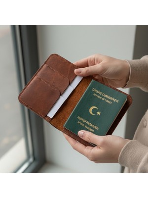 Oh Deer Leather Hakiki Deri Pasaport Kılıfı – Kart Bölmeli Seyahat Cüzdanı & Travel Wallet