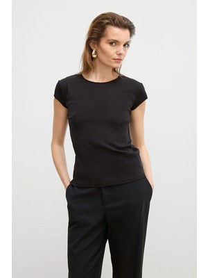 Love My Body Moda Tutkusu Basic Tshirt Siyah 175M2361000