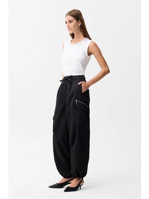 adL Cep Detaylı Bağlamalı Kargo Pantolon Siyah 15346500000