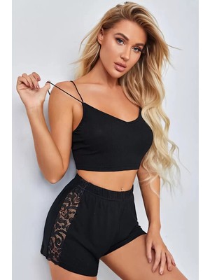 Modenya Kadın Siyah Yanları ve Sırtı Dantel Detaylı Çift Sıra Ince Lastikli Şortlu Gecelik Takım