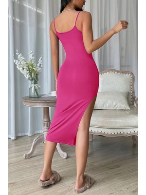 Modenya Kadın Fuşya Yırtmaçlı Diz Altı Vücüdu Saran Gecelik