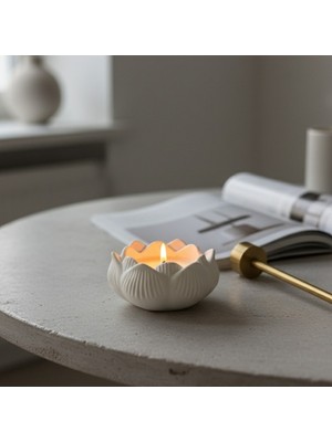 Lotus Tasarımlı Beyaz Beton Mumluk Dekoratif Tealight Mum Standı