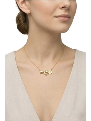 Sevmine Üç Kalp ve Papatya Dalı Tasarımlı Altın Kaplama Şık Kadın Kolye | Üç Kalp, Bir Papatya