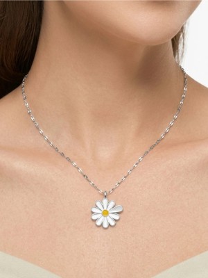 Sevmine Papatya Figürlü Çelik Kolye