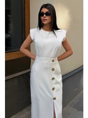 Lafaba Kadın Beyaz Aksesuar Detay Yırtmaçlı Midi Davet Elbisesi