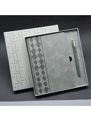 Pileli Store Kutulu Gri Defter ve Metal Kalem Seti