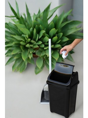 PremiumPort Şık 5 Litre Banyo Çöp Kovası, Kapaklı, Modern ve Kullanışlı Tasarım