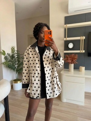 Lokadi Kadın Siyah Beyaz Puantiyeli Oversize Ceket Gömlek