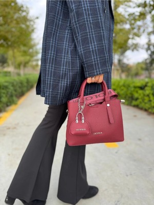 Kadın Orijinal Just Polo Yeni Sezon 3 Bölmeli Yumuşak Deri Şık El ve Omuz Çantası Shopper 22 x 18 cm
