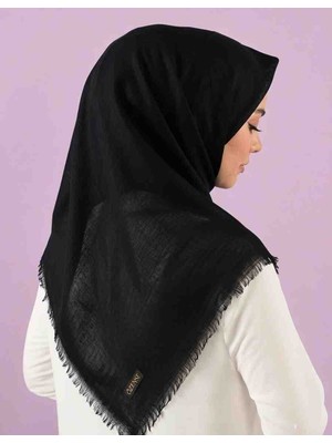 Özense Flamlı Pamuklu Terletmeyen 4 Mevsim Kullanılabilir 100X100 cm Siyah Renkli Eşarp