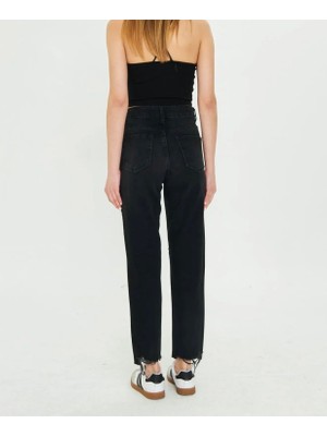 Aida Fashion Diz Yırtık Mom Jeans