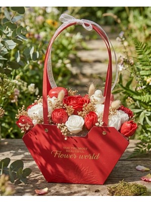 Bienvenue Flower World - Okaliptüs Kokulu Çiçek Buketi Soya Mum