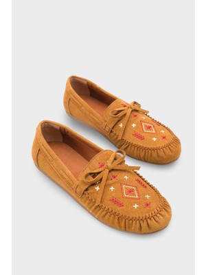 Capone Outfitters Viki Kızılderili Nakışlı Yumuşak Kadın Loafer Ayakkabı