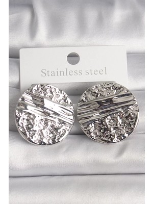 LTG Nova Pirinç Gümüş Renk Işlemeli Daire Plaka Model Kadın Küpe - TJ-BKP10152