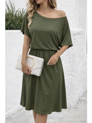 Equri Kadın Kısa Kollu Omuzdan Açık Kiloş Midi Viskon Elbise