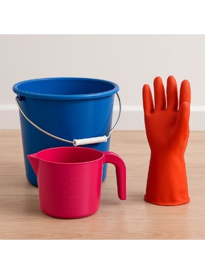 PremiumPort Pratik Temizlik Seti, 1 Çift Eldiven, 20 Lt Plastik Kova ve Maşrapa ile Komple Set