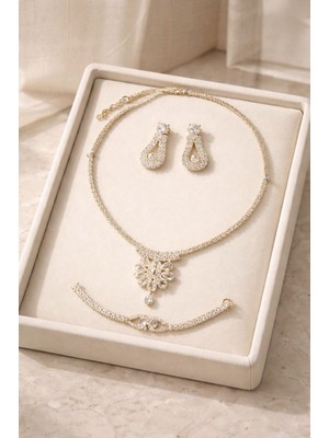 Monalisa Home Lüks Gümüş Renk Taşlı Abiye Küpe Kolye Bileklik Set