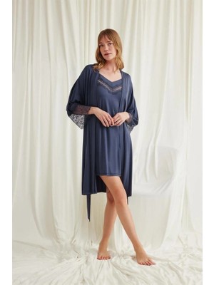 Amora Secret  Dekolteli Yakası ve Kolu Dantelli Sabahlık Takımı Kadın Iç Giyim Özel Gün