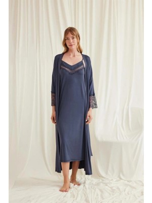 Amora Secret  Dekolteli Yakası ve Kolu Dantelli Sabahlık Takımı Kadın Iç Giyim Zarif Görünüm