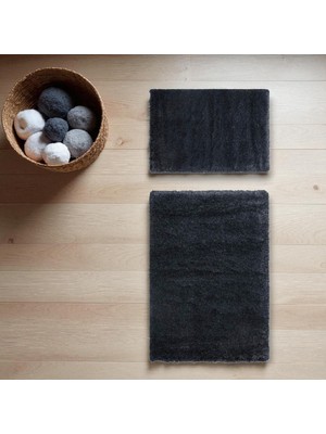 PremiumPort Yumuşak ve Şık Banyo Paspası, Kaymaz ve Su Geçirmez Özelliklerle Konfor Sağlar