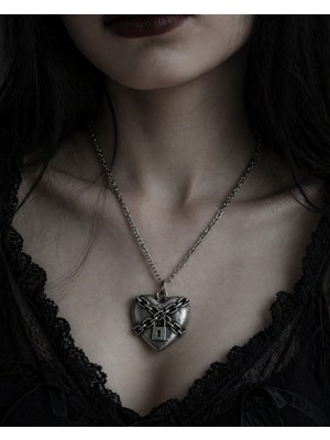 Herşey Nota Gotik Kalp Kilit Zincir Detaylı Kolye Unisex Metal Tasarım