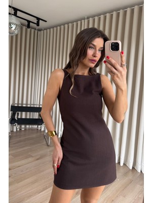 Sue Store Acı Kahve Kare Yaka Askılı Astarlı Premium Keten Dokulu Elbise