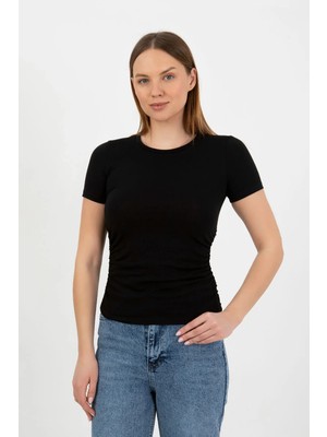 Hdm Kadın Siyah Bisiklet Yaka Yandan Büzgülü Basic Tişört - H6059