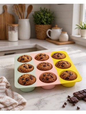 Formzen Silikon Muffin Kek Kalıbı 9’lu – Yapışmaz, Isıya Dayanıklı (220°C), Renkli Tasarım