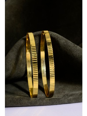 INNUENDO JEWELRY Innuendo 925 Ayar Gümüş Üzeri 22 Ayar Altın Kaplama Aynalı Ajda Bilezik Kadın Şık Klasik Bilezik