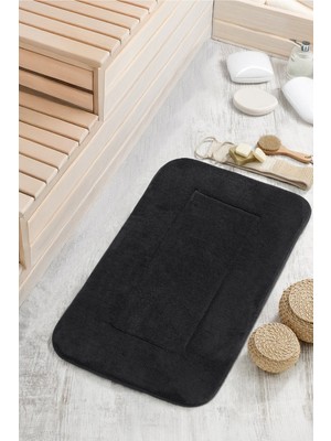 PremiumPort Yumuşak ve Şık Banyo Paspası, Kaymaz ve Su Geçirmez Özelliklerle Konfor Sağlar