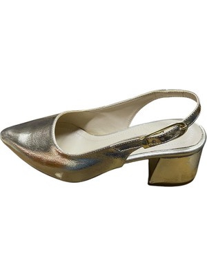 Güven Kundura Kadın Kalın Topuklu Rugan Arkası Açık Ayakkabı