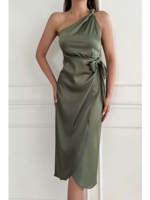 Zishan Fashion Tek Omuzdan Askılı Parlak Saten Kumaş Kuşak Detaylı Midi Kadın Abiye Gece Şık Kadın Elbise STP-003