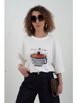 Zelish My Sister Beyaz But First Coffee Fincan Baskılı Oversize Tshirt