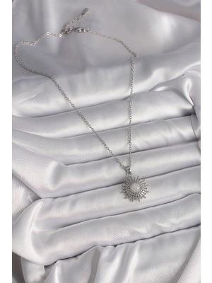Youday Accessories 316L Çelik Gümüş Renk Zincir Beyaz Mineli Güneş Model Kadın Kolye
