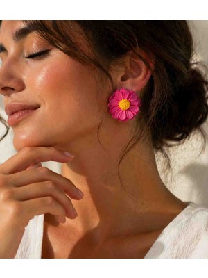 Myth Atelier Pembe ve Sarı Küçük Lilyum Çiçek Küpe - Zarif ve Şık