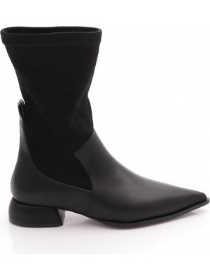 Dgn 2501-1974 Kadin Orta Boy Alçak Topuk Çizme