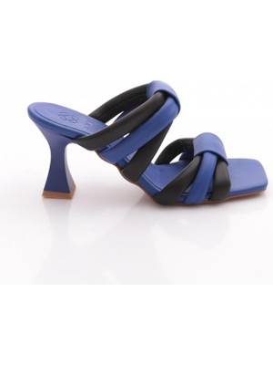 Dgn 5045 Kadin  Sirali Bantli Kadeh Topuklu Terlik