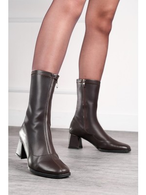 Nstil Kadın Deri Bot Küt Burun Dikiş Detaylı Fermuarlı Streç Esnek Kalın Topuklu Ayakkabı 777