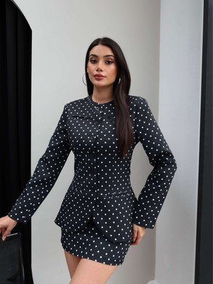 Esra Helvacı Puantiyeli Ceket Mini Etek Takım