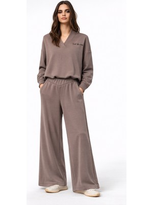My Flamenco Modal Karışımlı V Yaka Sweatshirt & Geniş Paça Eşofman Takım