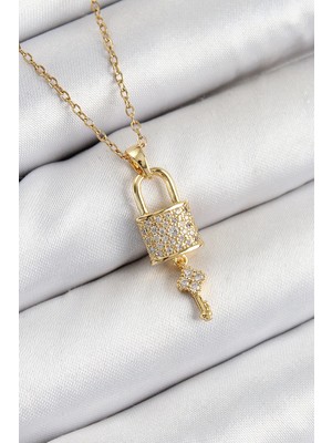 Twin Store Çelik Zirkon Taşlı Kilit Sallantılı Anahtar Model Gold Renk Kadın Kolye