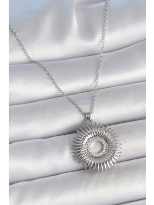 Hobibahçem 316L Çelik Gümüş Renk Zincir Zirkon Taşlı Nova Yıldız Model Kadın Kolye