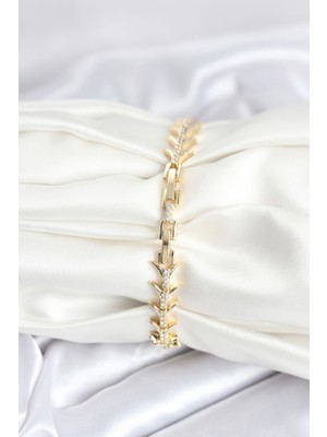 Hobibahçem Pirinç Gold Renk Balık Sırtı Model Zirkon Taşlı Kadın Bileklik