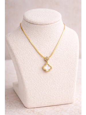 Hobibahçem Paslanmaz Çelik Yonca Kolye Model 5 – Gold Kaplama Zirkon Taşlı Zarif Tasarım | Kararmaz Kadın Kolyesi