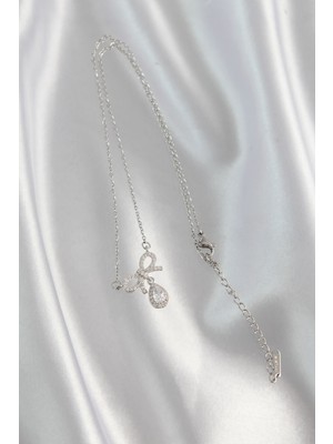 Hobibahçem 316L Çelik Gümüş Renk Zirkon Taşlı Fiyonk Detay Damla Kolye