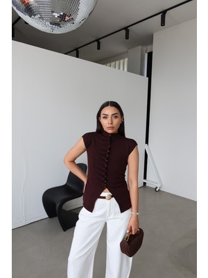 Özge Özgenç Büzgülü Kolsuz Triko