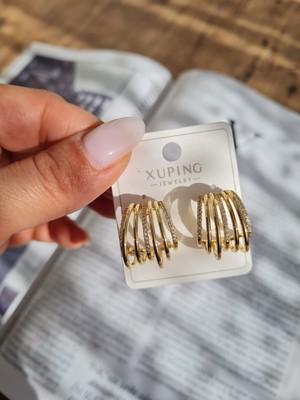 Xuping Jewelry Çoklu Halka Modern Tasarım Altın Kaplama – Kadın Çelik Küpe