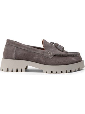 Deery Kadın Hakiki Süet Gri Püsküllü Loafer - 02033ZGRIC01