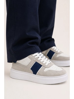VARNAS Erkek Beyaz-Lacivert Hakiki Dana Süet ve Deri Sneaker Ayakkabı – Prag
